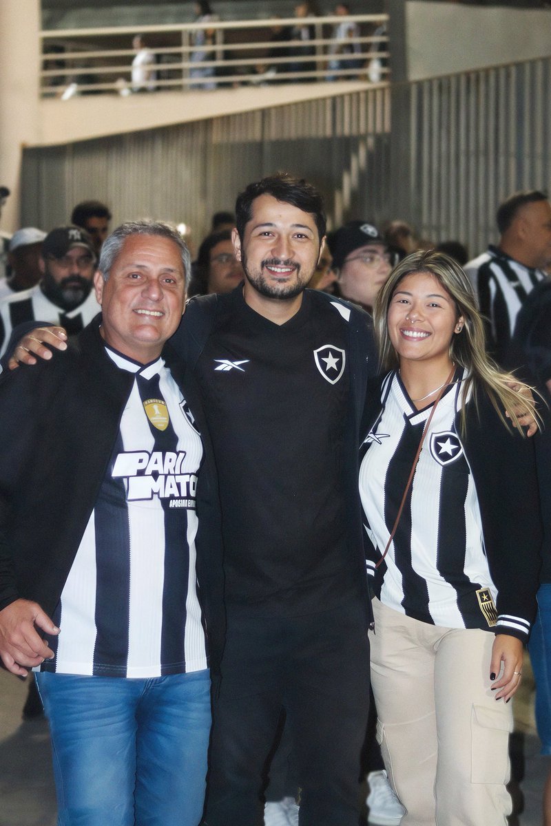 Feliz dia pais ♥️
<a href="/Botafogo/">Botafogo F.R.</a> ⭐️