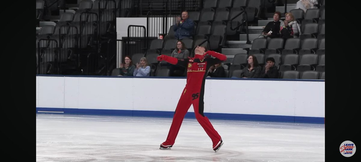 Figure skating × F1 collaboration, which nobody was expecting 😂🏎️