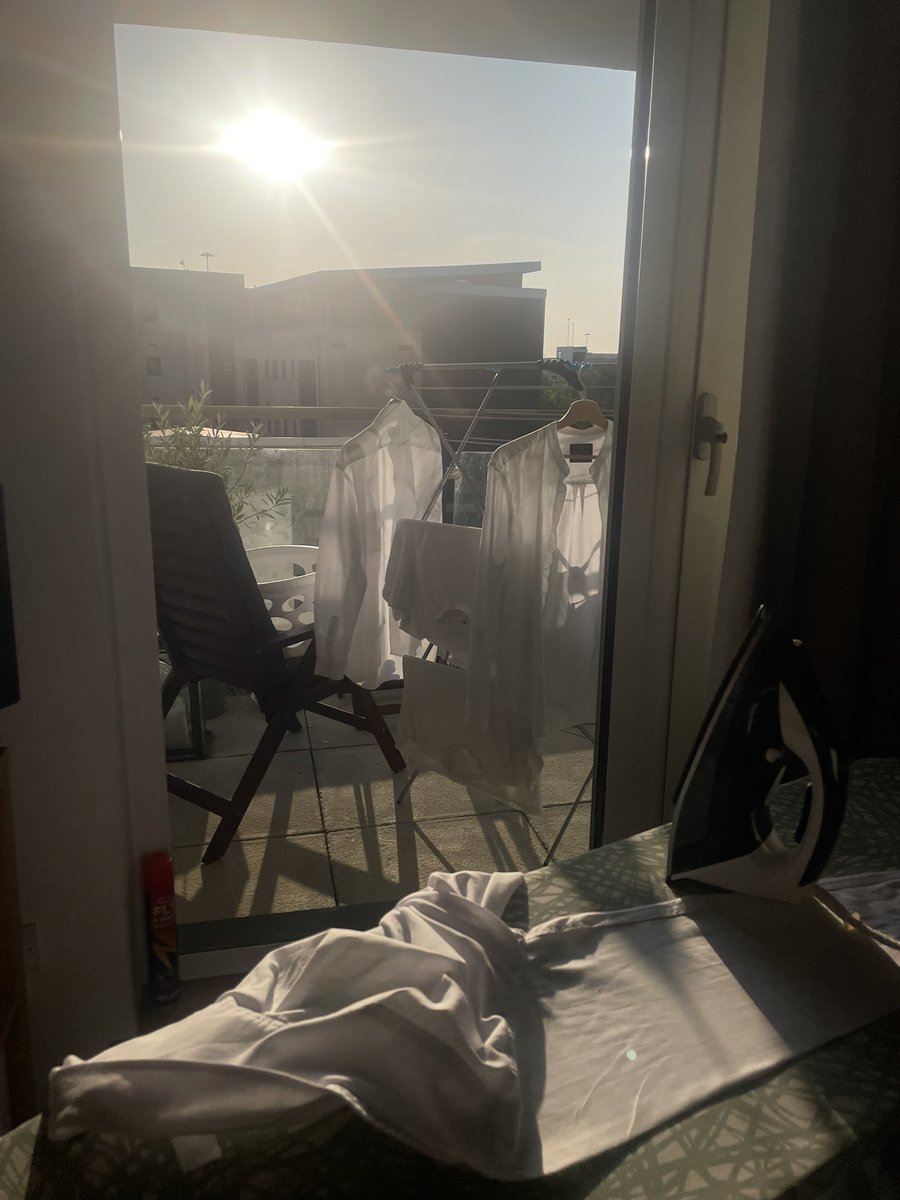 AnonymousMeh2's tweet photo. @AndiDurrant Epic music for a sunny evening although Ironing in the sunshine isn’t quite the same as Ibiza though! https://t.co/VJu7upNqMk