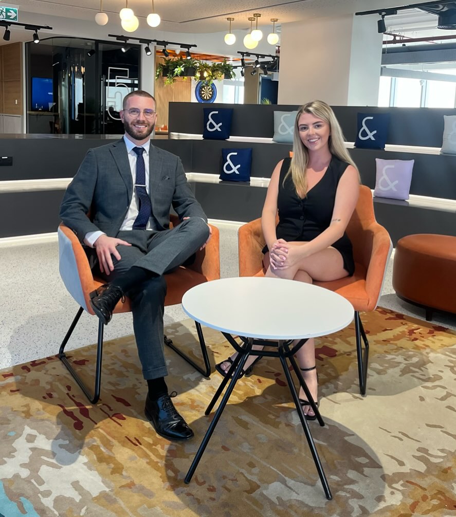 Fancy Trading Haggis for Sunshine? Let’s Talk Dubai!💰
 
We’re on the hunt for Glasgow’s most ambitious, driven individuals to join us in Dubai’s booming real estate market with the leaders in Dubai ! If you’ve ever thought about making the move, this is