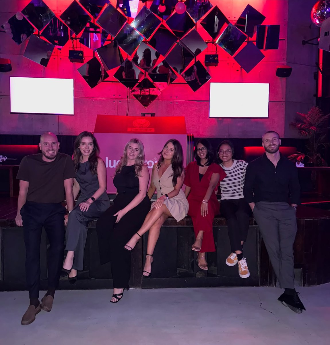 My recruitment team is better then yours 🎤 Yes you read right - we opted for karaoke this team outing and believe me - we’ve got some belters in our locker