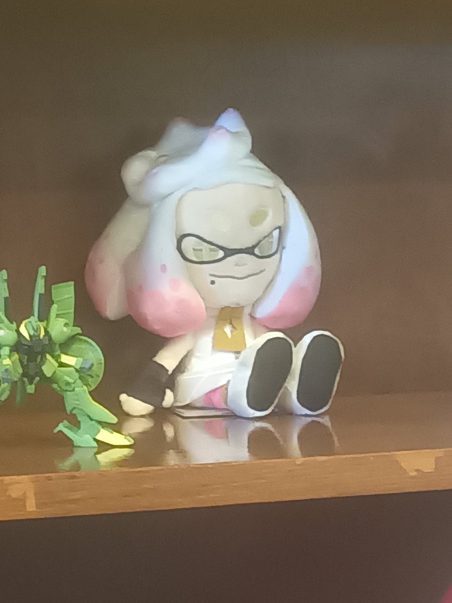 AntonellaO21663's tweet photo. I was walking around the Japanese Garden in Argentina and I came across the Splatoon plushies and especially Pearl from Off The Hook!
#Splatoon #SplatoonPearl #OffTheHook #OffTheHookPearl https://t.co/XPcphsfSiI