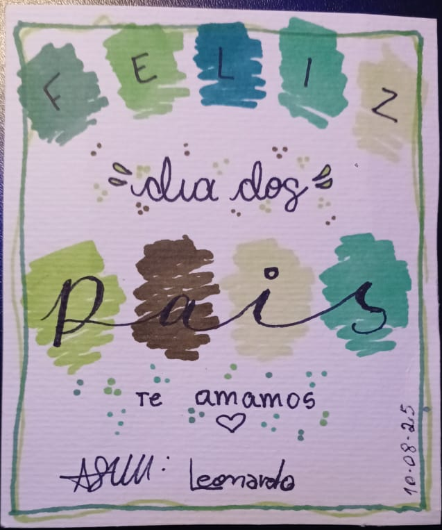 datatexto's tweet photo. OBRIGADO MEU DEUS POR TER ME DADO 1 FILHO MARAVILHOSO E UMA FILHA MARAVILHOSA https://t.co/TktV4KiOZF