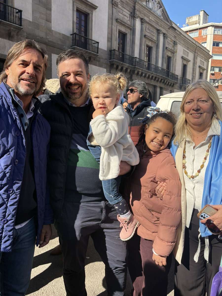 Celebrando 🙌 los 189 años 🩵 del Partido Nacional con mi familia y en familia blanca!!!