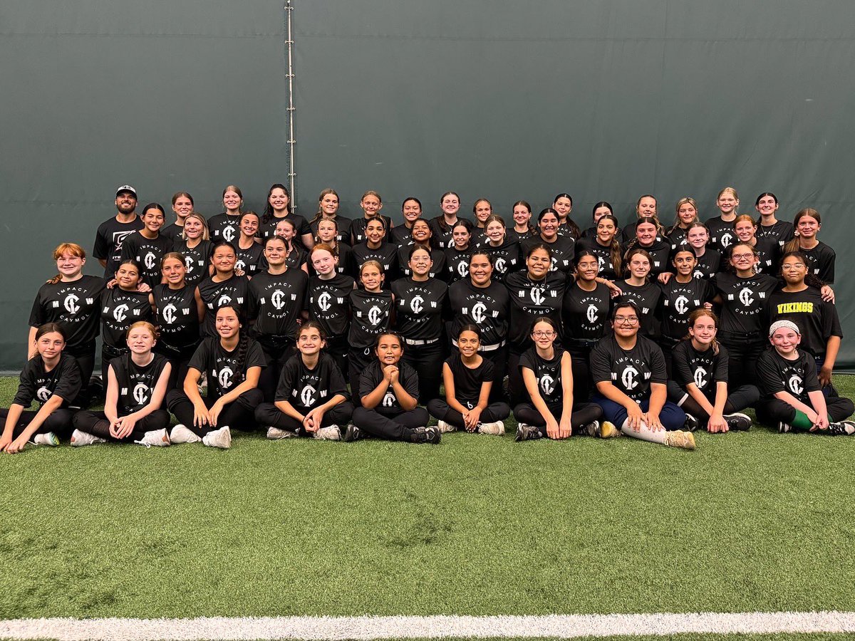 coach_steinman's tweet photo. That’s a wrap on the Chicago trip! 

It was a great few days—@caymolmw1 organizational workout, private sessions at @Grinderztraini1 , and a second night of clinics to finish it out. 

I’m grateful to the players, coaches, and families who made it all happen. Seeing you all soon https://t.co/XohKlnXLGf