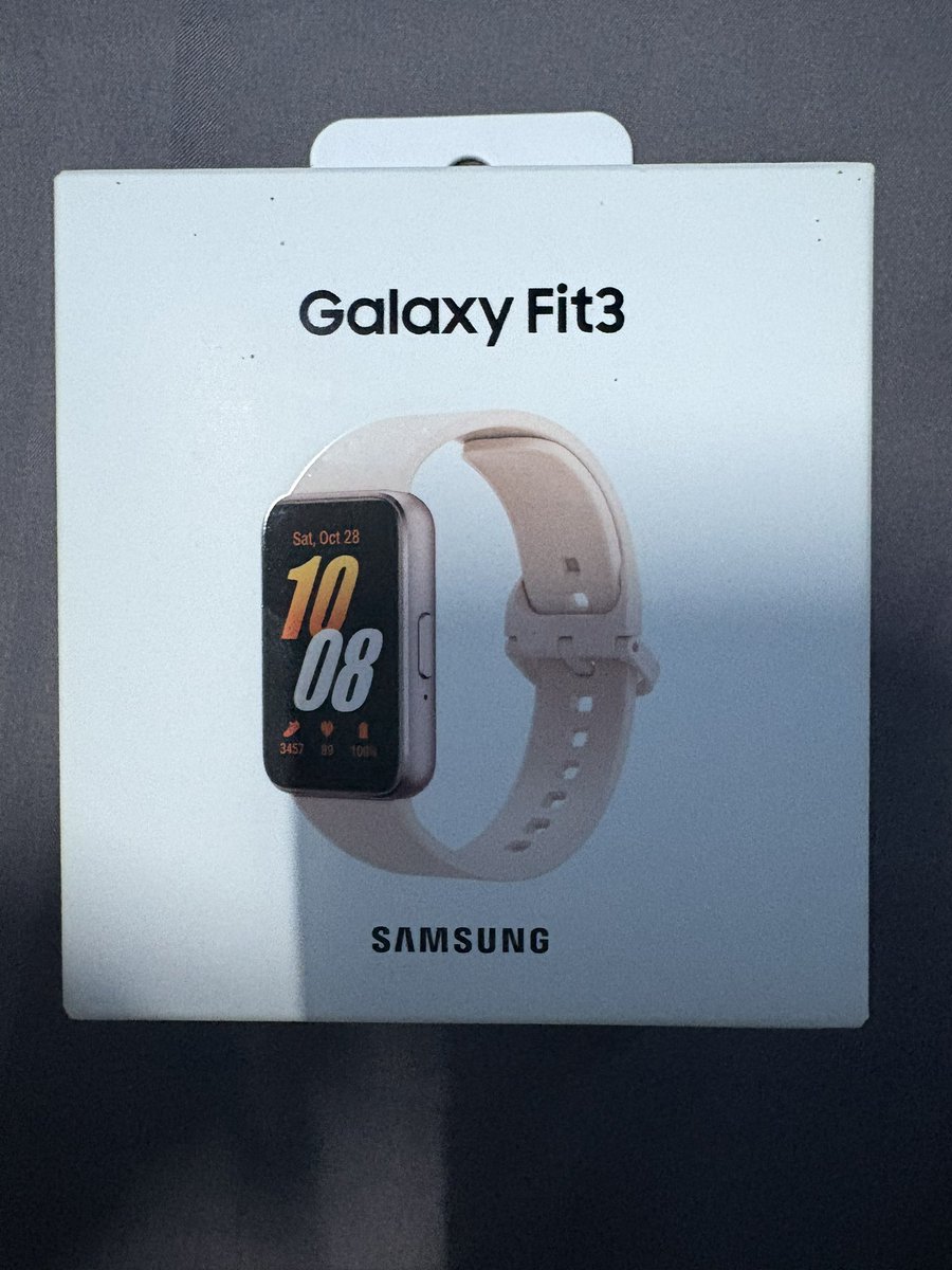 Jamm_Sun's tweet photo. ส่งต่อนาฬิกา Samsung fit3 สีชมพู ใช้เอง สภาพตามการใช้งานมีฟิลม์แถมให้นะคะ อุปกรณ์,กล่อง,สายชาร์จครบ
ราคา : 850฿ ส่งฟรี 
สนใจสอบถามเพิ่มเติมได้ค่า
พร้อมโอนลดได้อีกนิดหน่อยค่ะ

#samsung #fit3 #นาฬิกามือสอง
#ส่งต่อนาฬิกา #ส่งต่อนาฬิกามือสอง #นาฬิกามือ2 #ส่งต่อsamsung #ซัมซุง https://t.co/YbPtFAFfXX