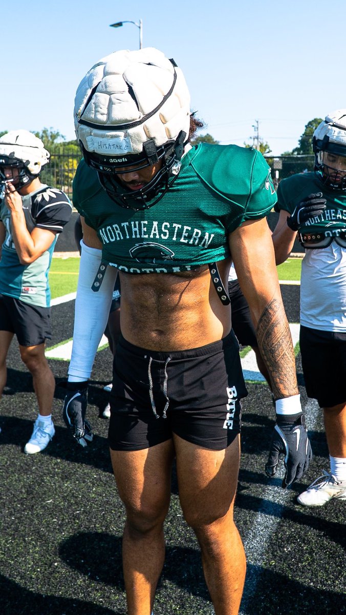 knkzz_'s tweet image. Real pass rushers earn the right to RUSH
#STOPTHERUN