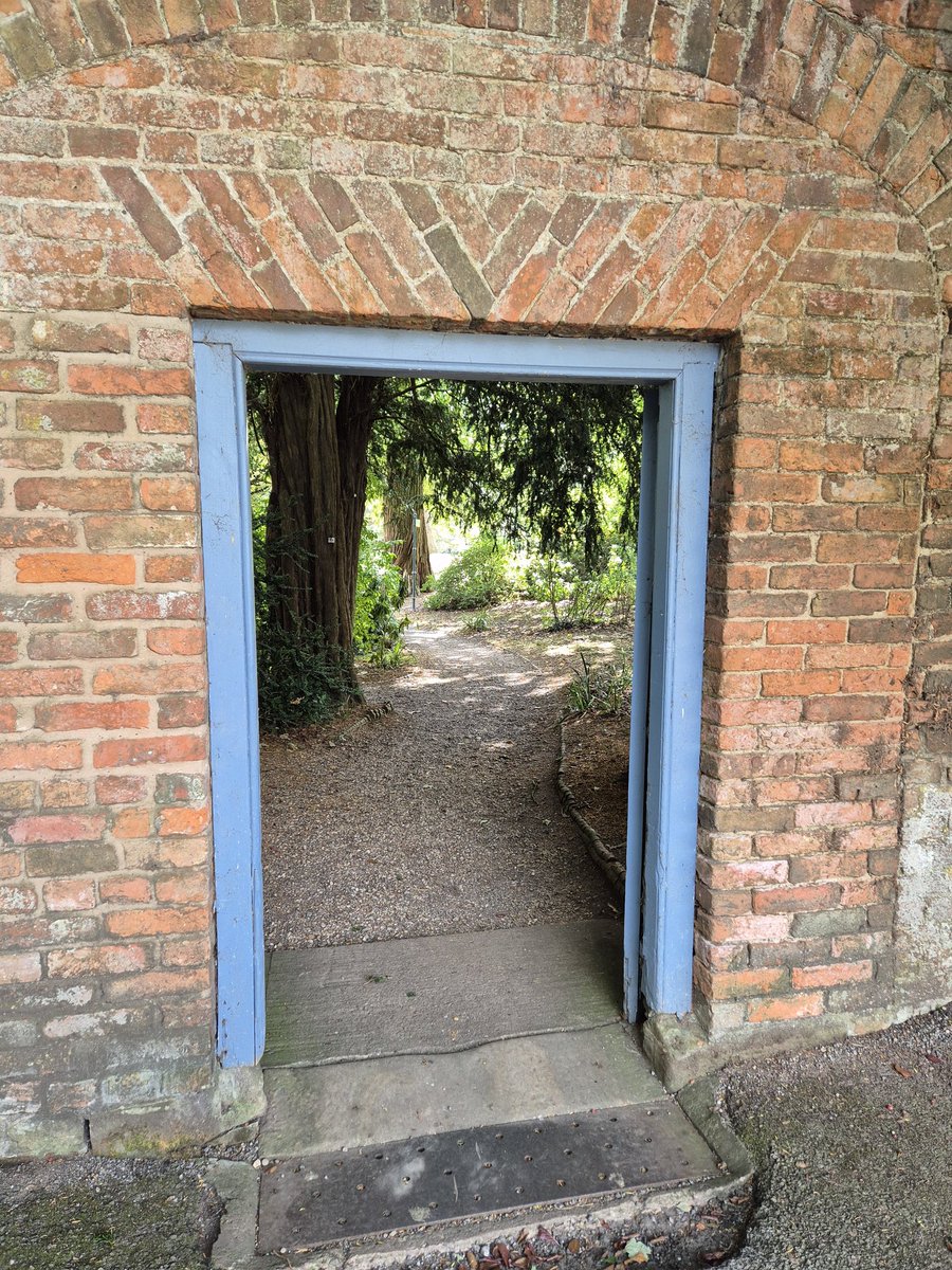 PamDavies64's tweet photo. An upgrade in wheels for Mr. D has meant we have been able to do more! Today, we visited Weston Park.
#westonpark
#makingthemostoflife https://t.co/XmCViXIWZ4