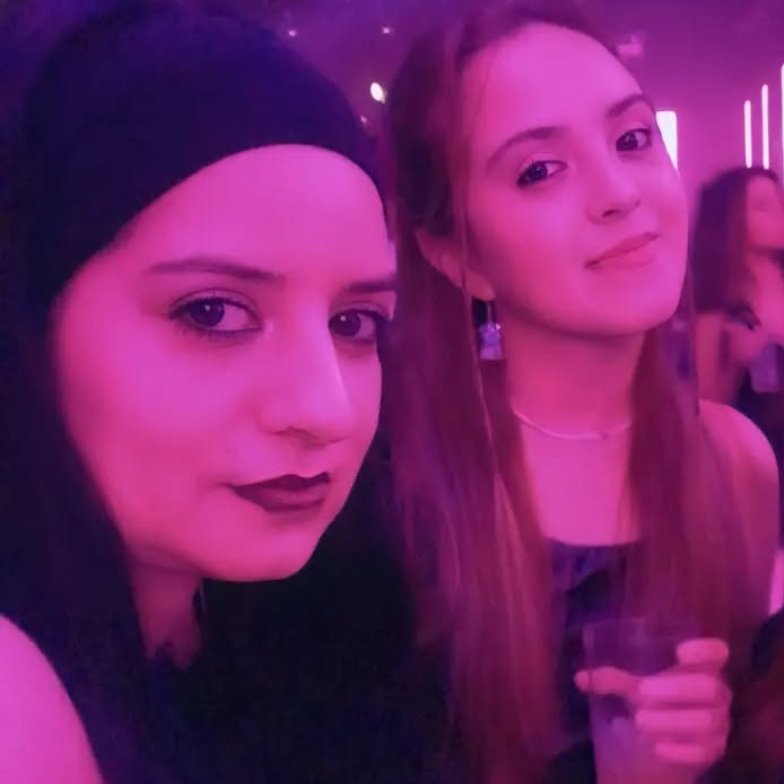 taybaunisse's tweet photo. más fotitos por si le quieren inundar los comentarios en tiktok o donde la vean rompiendo las pelotas ✨ https://t.co/89rBnafZLb