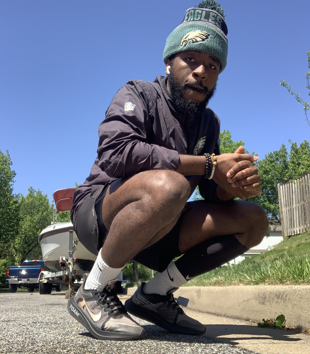 wilfriedboh's tweet image. KONG 🦍 
Wilfried de Yaoundé🇨🇲

#JustDoItSunday
437 consécutif 
#NikeRunClub