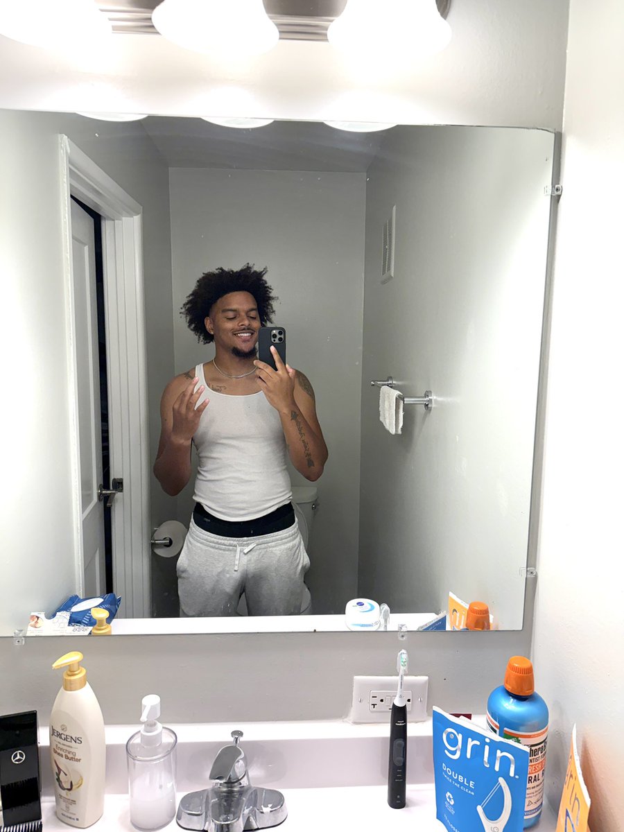 Gah Dayum™️ tweet media