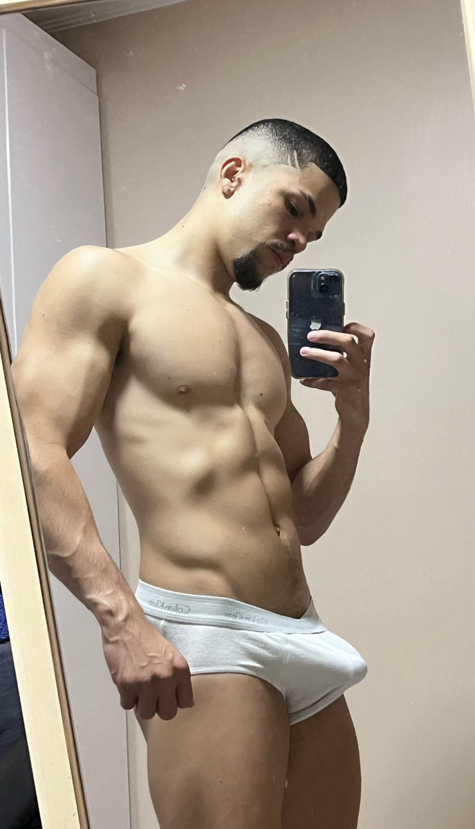 wwelingtton's tweet photo. pensando fazer esse corte de novo https://t.co/KqlUf6ejKP
