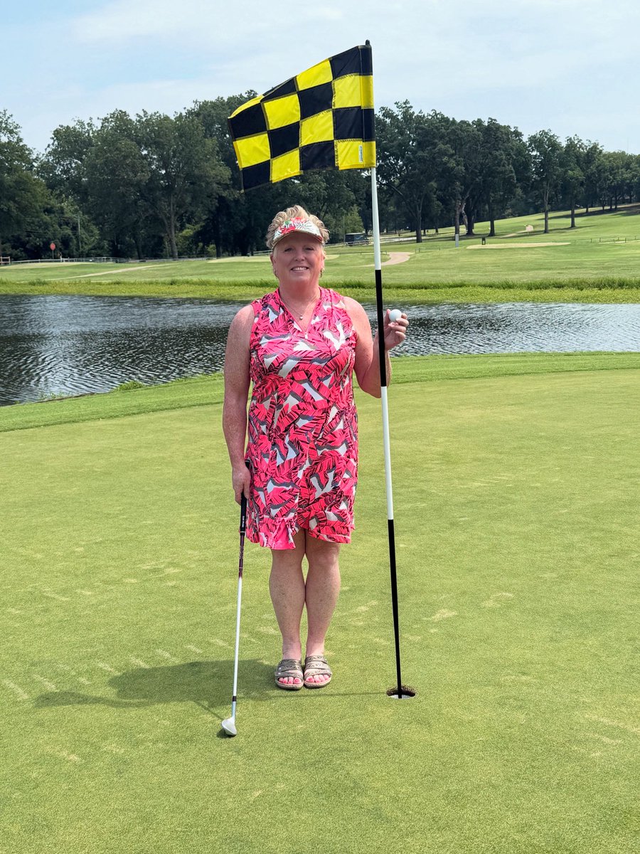 🏌️‍♀️💥 A shot to remember!
Congratulations to Member Paula Shell for hitting a HOLE-IN-ONE on Hole 3!
Perfect swing. Perfect aim. Perfect moment.
Next round’s bragging rights are all yours, Paula! 🎉
#HeritageHillsGolf #HoleInOne #PaulaShell #GolfLife