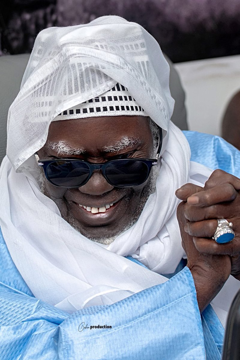 Na ngeen 
Def Coono muy seen noflaay 
Def naqar muy seen baneex 

Seexul Xadiim