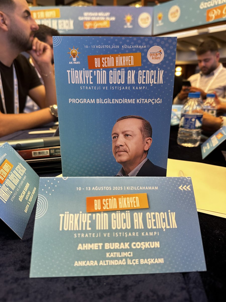 ahmetbrkcskn03's tweet photo. 📍KIZILCAHAMAM

Türkiye’nin Gücü AK Gençlik Strateji ve İstişare Kampı'mız

81 İl, 922 İlçe Gençlik Kolları Başkanlarımızla Ortak Akıl Çalıştayı'mız tamamladık.

@avyusufibis https://t.co/3EGMU90S9j