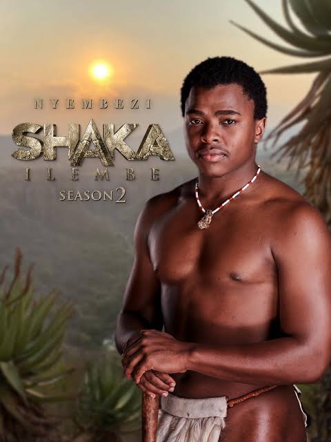 That  look Liyana gave Nyembezi Last night after serving him dinner it's like she was subconsciously saying goodbye to her brother knowing he might not come back 💔💔💔
#ShakaiLembeS2