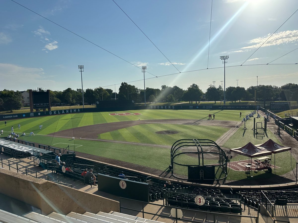 Gav44in's tweet photo. Oklahoma Baseball Camp was great. Went 3-4 in one game with 3 singles. Faced against some really talented players and performed well. Ran the 2nd fastest 60-yard sprint with a time of 6.9. @Gvinebaseball https://t.co/QOOOsL8HLv