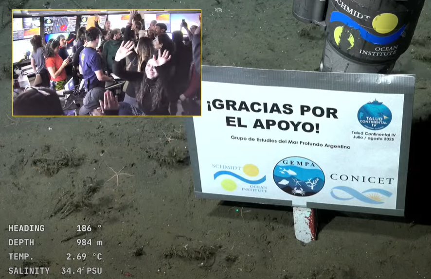 CristianPhoyu's tweet photo. El mejor final de temporada lo tiene el streaming del CONICET. https://t.co/2DQFGvFk7k