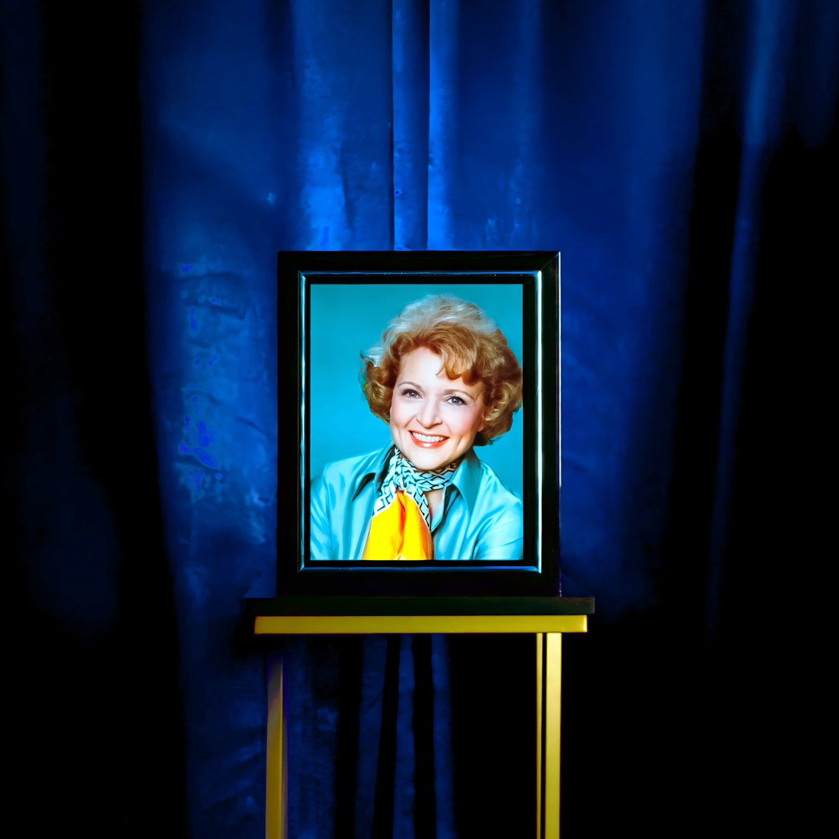 BrandonBarsoum_'s tweet photo. Betty White - Piano Version is finally out! https://t.co/xQR2ixhrZ8