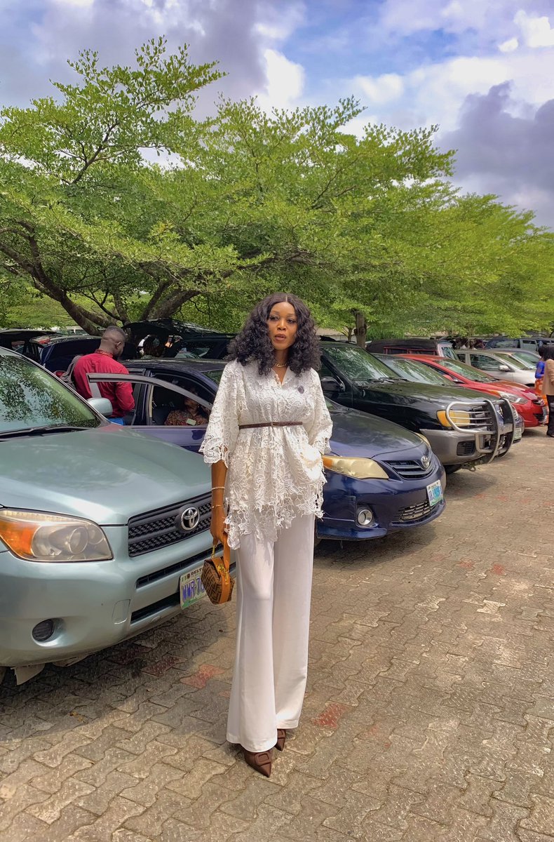 joAnny_Dee5's tweet photo. The weekend may end,but the encouragement continues…..

Outfit:YoursTruly🪡

#RCday3
#PureWorship25

🤍🤎🤍 https://t.co/m46T9fjLLX