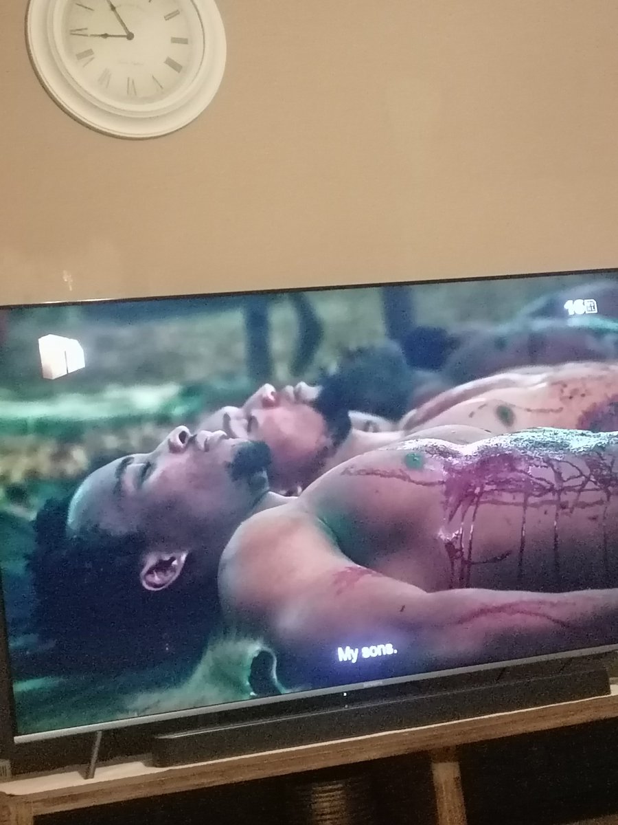 OBadosy's tweet photo. #ShakaiLembeS2
I waited 8 Sundays to see this.🙌🙌🙌 https://t.co/IW2fapH5nm