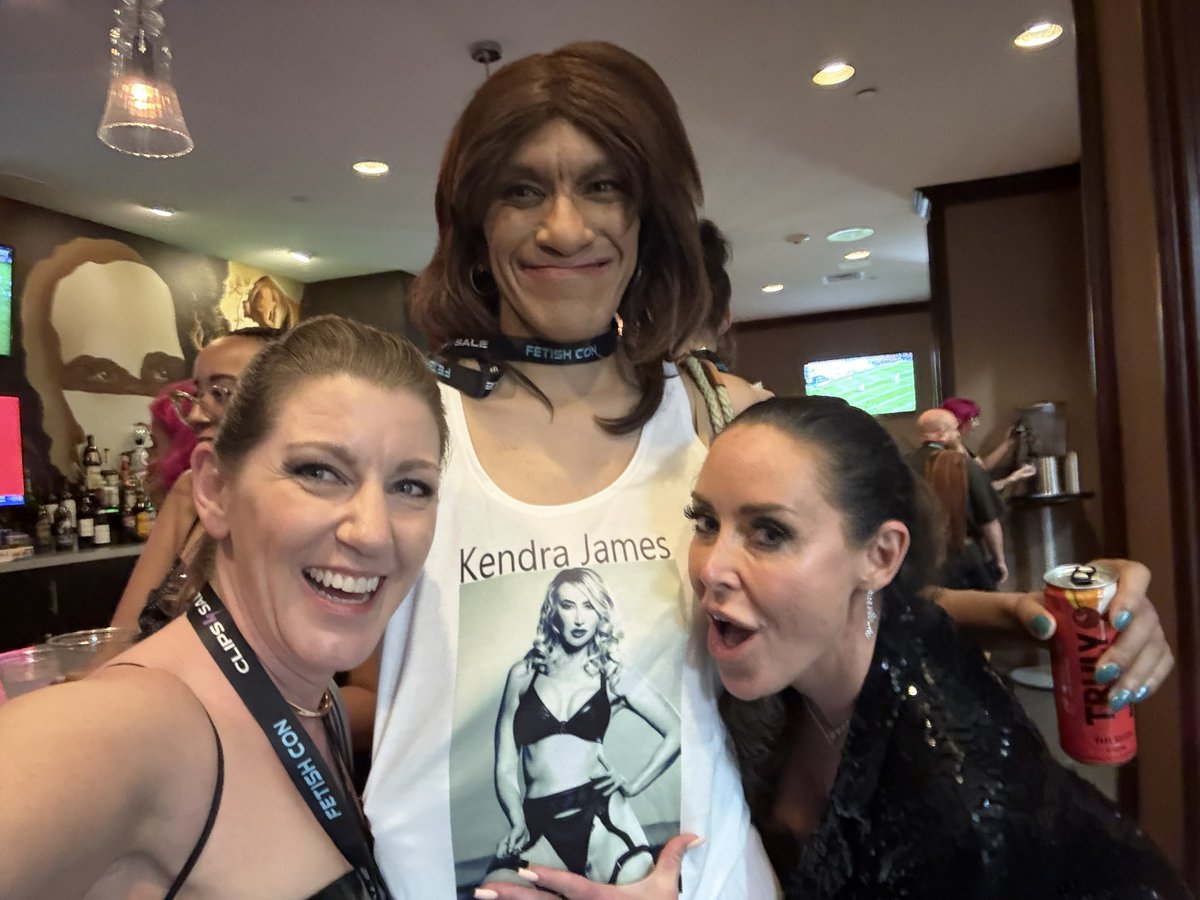 <a href="/FetishCon/">Fetish Con</a> was a blast this year! <a href="/ChristinaBound/">Christina Carter</a> <a href="/Tomiko_1/">Tomiko</a>