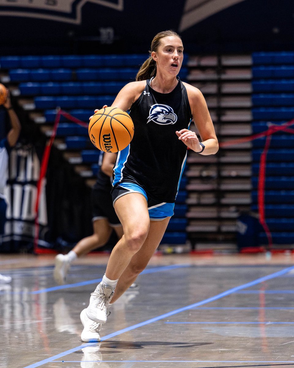 ELLE Blatchford tweet media