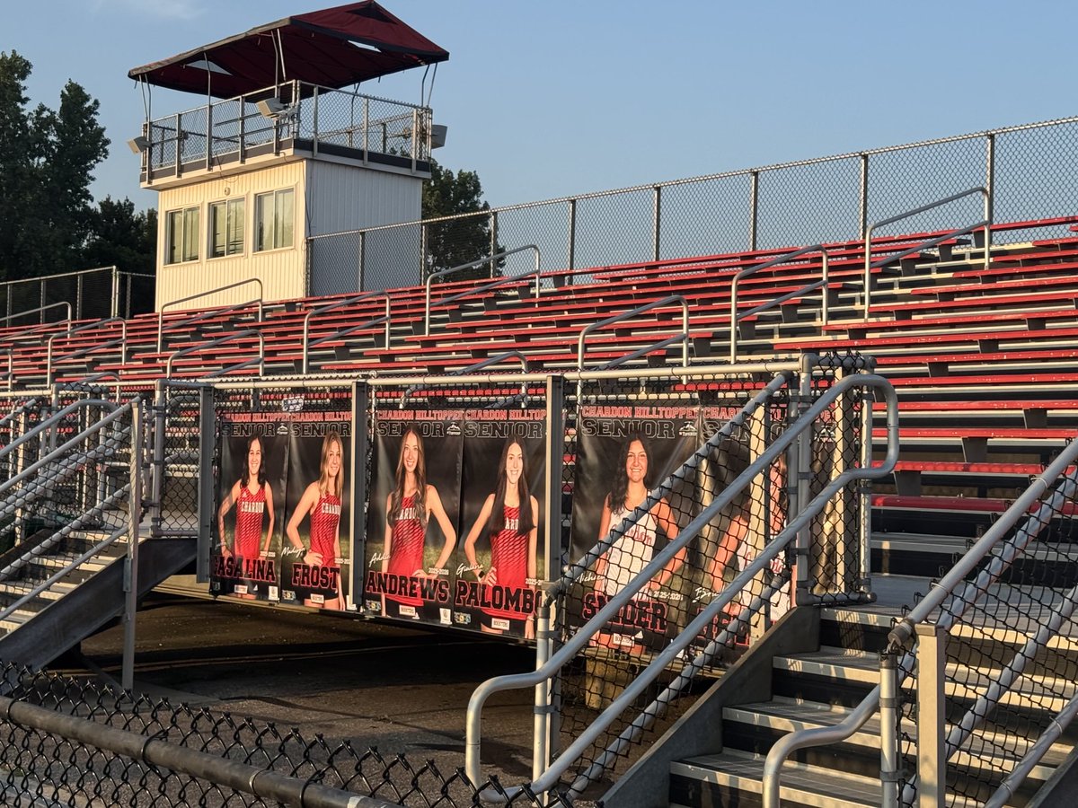 toppernation's tweet photo. Thank you Chardon Athletic Boosters and many volunteers for hanging our student athletes senior banners! https://t.co/ki3oqUCAAn