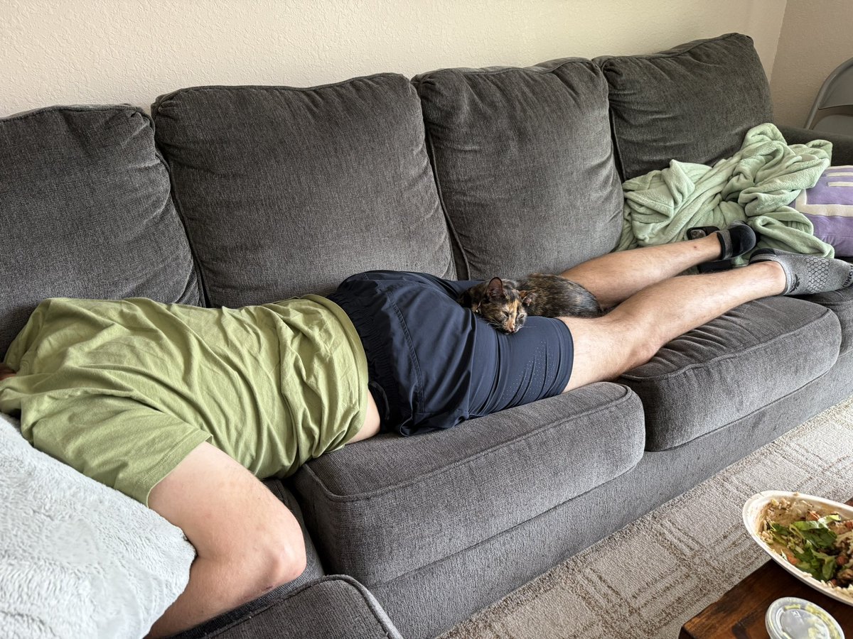 she’s in my spot☹️