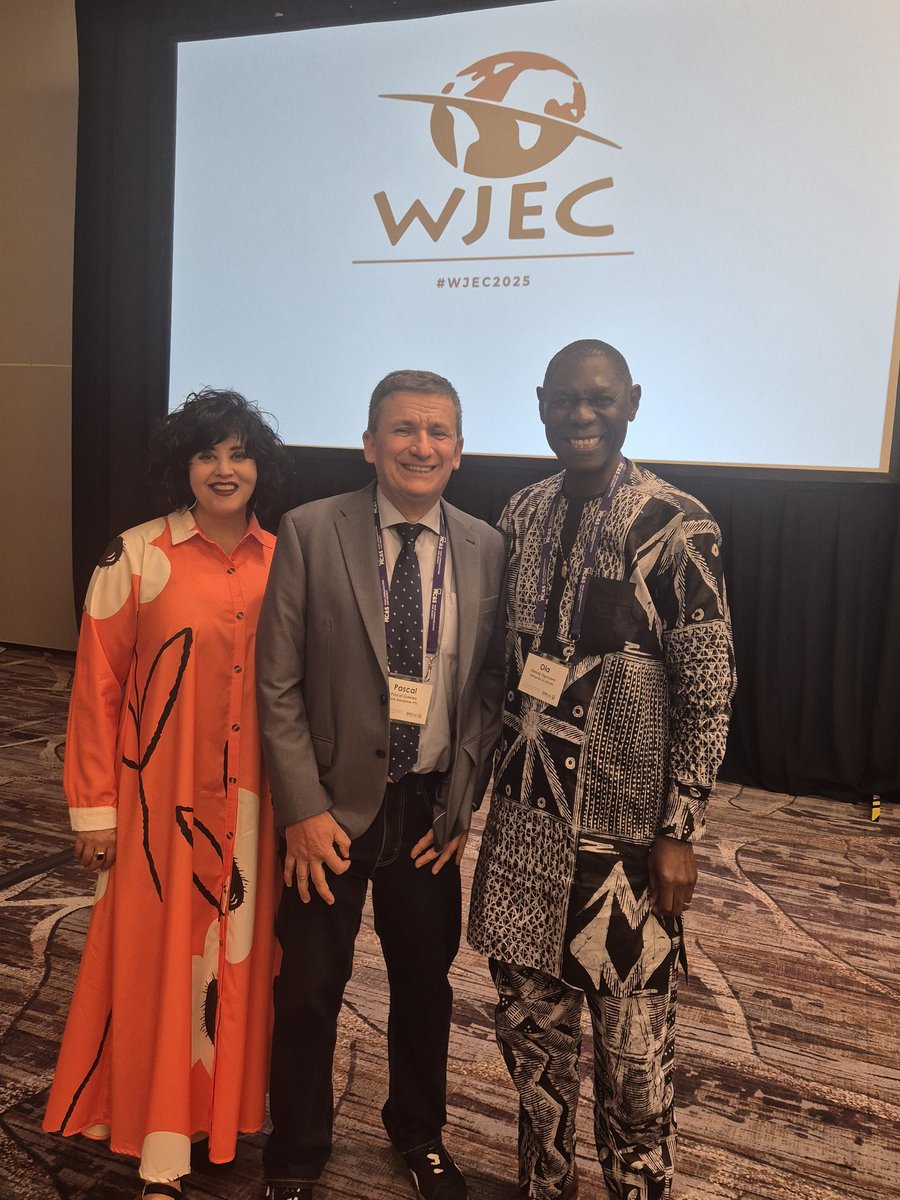 Great to pose with Elaine Steyn, a WJEC steering committee member, and Pascal Guenee, the incoming WJEC president, at the closing plenary of the WJEC 2025 conference in SanFrancisco <a href="/AEJMC/">AEJMC</a> <a href="/karenfw2/">@karenfw</a> <a href="/PascalGuenee/">Pascal GUENEE</a> <a href="/ELAINESTEYN1/">ELAINE STEYN</a> <a href="/tlpix/">Tara Pixley</a> <a href="/WakeinFright/">Alexandra Wake, PhD</a>