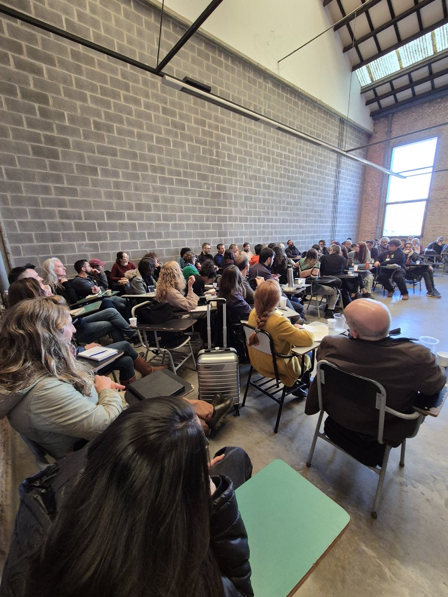 DebatesActuales's tweet photo. XVIII Jornadas Debates Actuales

UNLa 8 y 9 de Agosto de 2025

https://t.co/umdQ29GUR6 https://t.co/tWfOIN7bTY