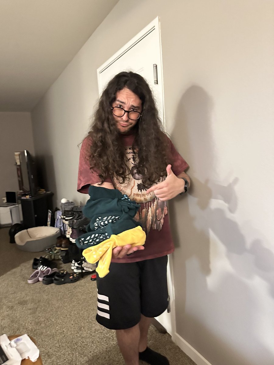 Mr_Malware's tweet photo. Check the spread lil bro, go grip for grip no slip when i stunt on them bozos plus I'm prettier 💅🫡‼️🚩 https://t.co/G436MwYp5D
