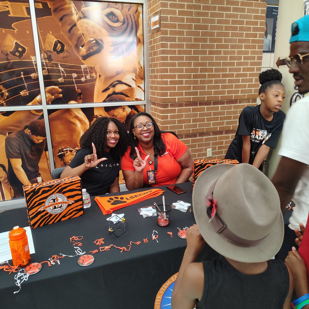 Knijinski Mathonican (Servant) tweet media