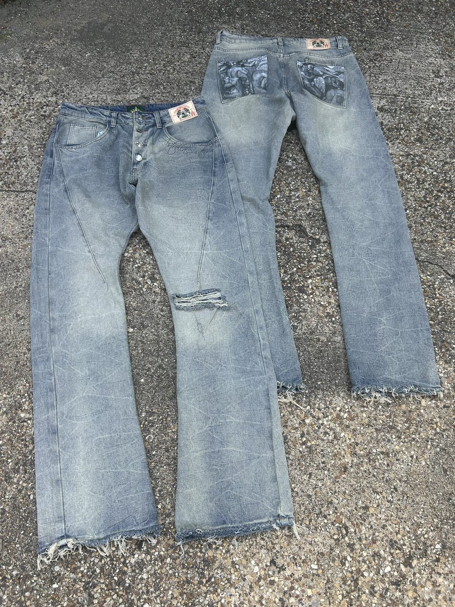 AstrellaSouth's tweet photo. Store Now Live 
New Items Available ☔️ 
Tees $18 - $39
Denim $80-$100
Everything Ready To Ship
*Free Shipping On Orders Over $150

All Purchases (No Minimum Required) Enter You In A Raffle To Win $100 In Store Credit Winner Announced Friday https://t.co/AX3O8KJN0U