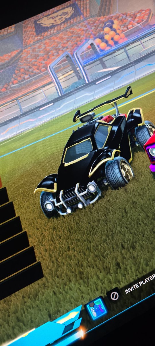 LAST STREAM TILL THURSDAY!!

twitch.tv/sfpia