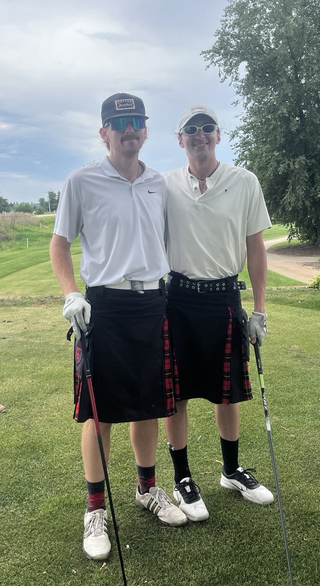 Six Pack Open tweet media