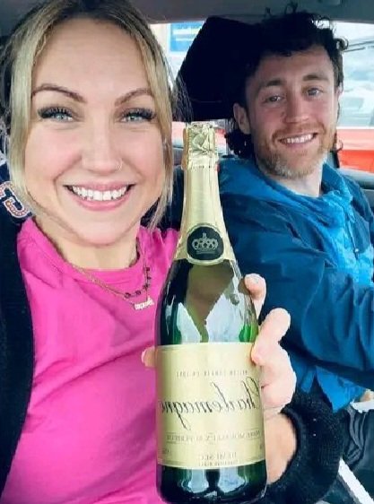 Beautiful 🥰😍 couple happy popping up as they receive their carvan house 🏡 car 🚛