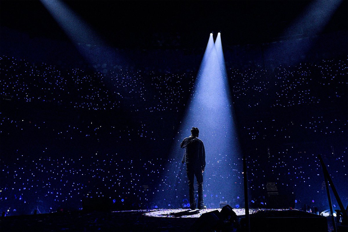 diamondjinbr's tweet photo. A ‘RUNSEOKJIN_epTOUR’ de Jin está oficialmente chegando ao fim! Vamos mostrar ao Jin que continuaremos correndo com ele 💜 DOJEON! 🏃💨

COMENTE AS TAGS ⬇️

THANK YOU RUNSEOKJINepTOUR
RUN WITH JIN FOREVER
#행복했다_런석진투어_수고했어_김석진
#김석진의_도전은_계속됩니다 https://t.co/8pQUITrcT3