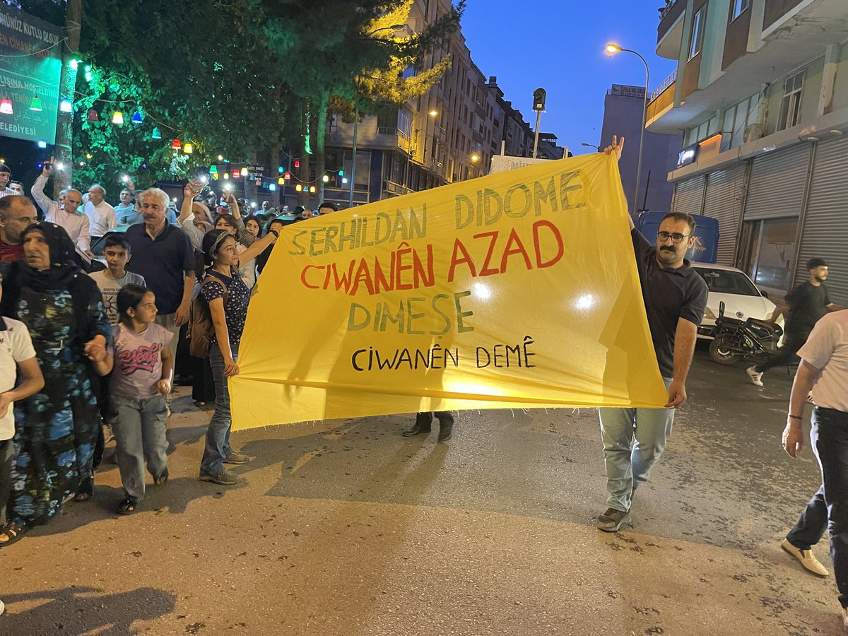 DEM Parti Urfa Gençlik Meclisi tweet media