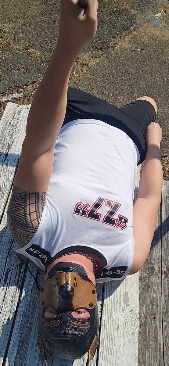 huyết lang tweet media