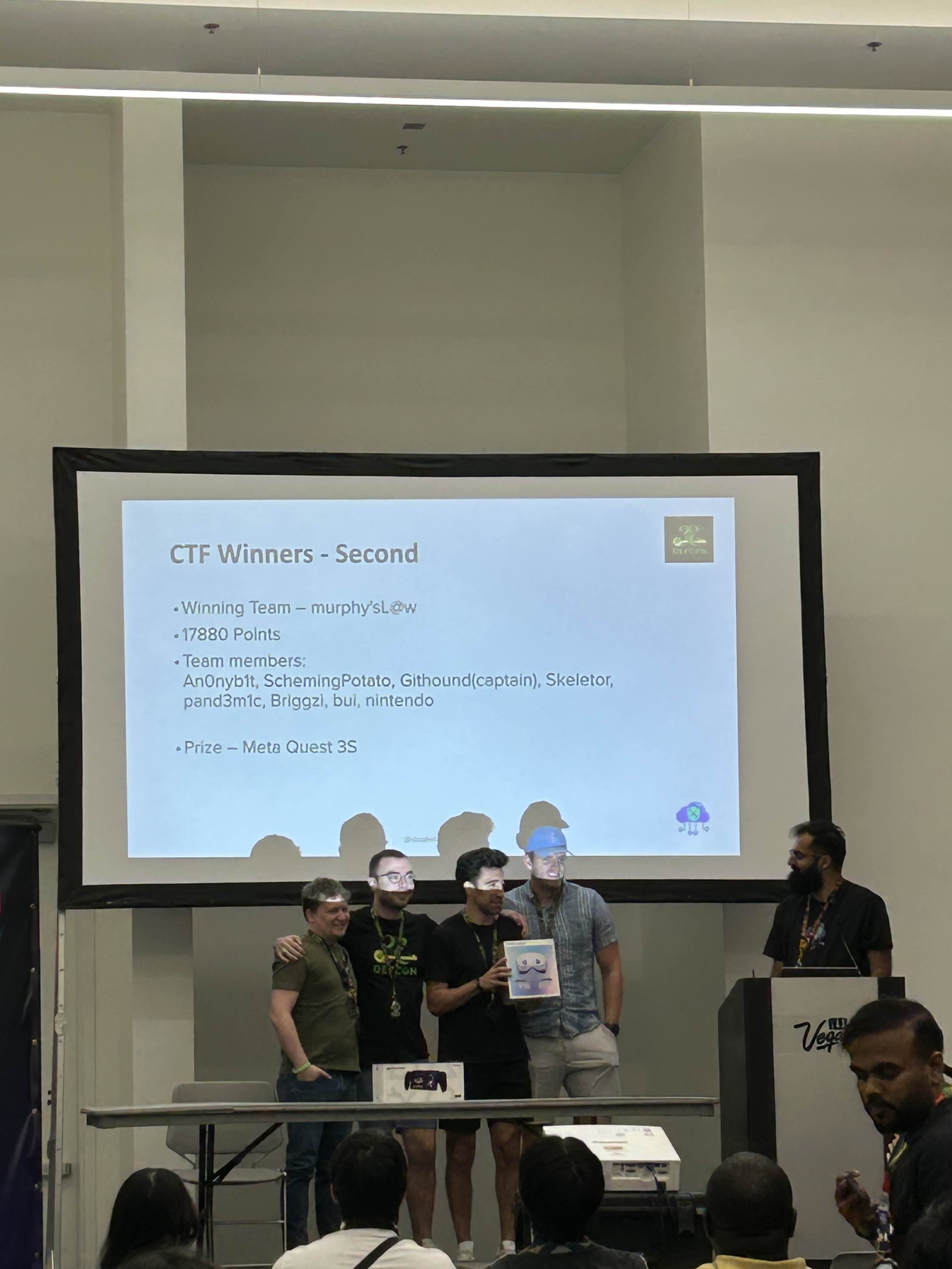 りいさん ★ りい (@2525_1025) / X