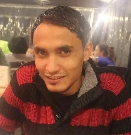 كشفت مصادر مطلعة، أن ملـ يشيا الحـ ـوثي تواصل منذ أربعة أيام حرمان الأسير في صفوف الجيش اليمني صدام علي صالح الحاج من أي رعاية طبية، رغم إصابته بكسور خطيرة داخل السجن المركزي بـ #صنعاء.

ووفقًا للمصادر، فإن الحاج، وهو ضابط من مديرية وصاب العالي بمحافظة #ذمار، تعرض قبل أيام لكسر