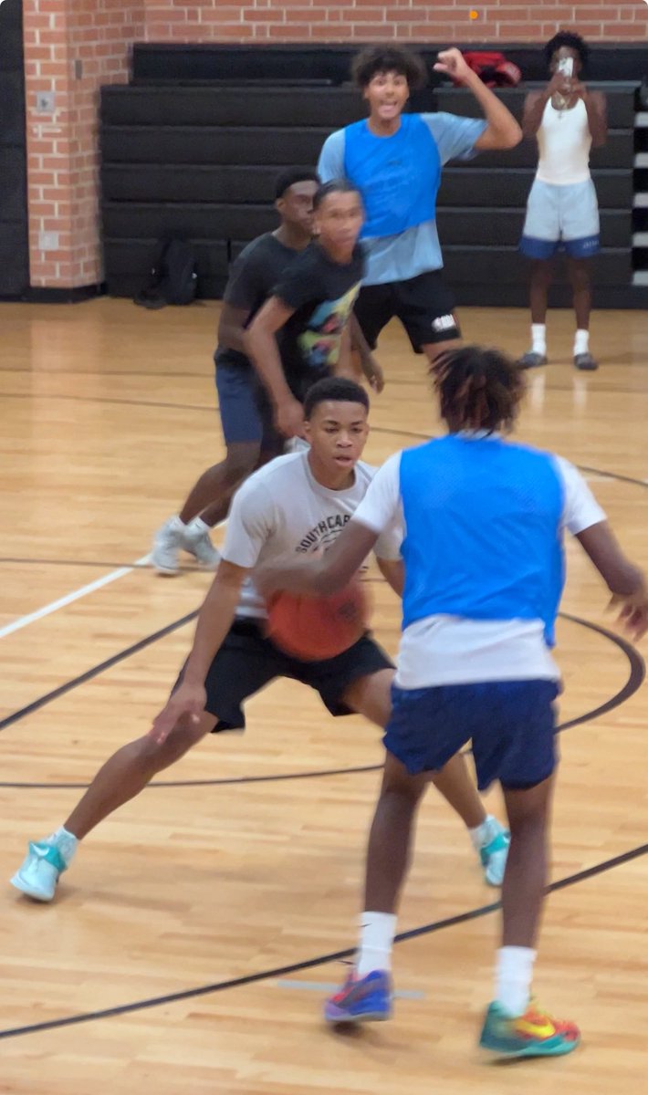 5’10 G Josh Pendergrass had a great showing at @KOALASMBB camp. Thank you <a href="/JakeDeer/">Jake Deer</a> <a href="/ryansweeney07/">Ryan Sweeney</a> and  
for providing a great camp experience today. 

#ThePrideWay #Forever45