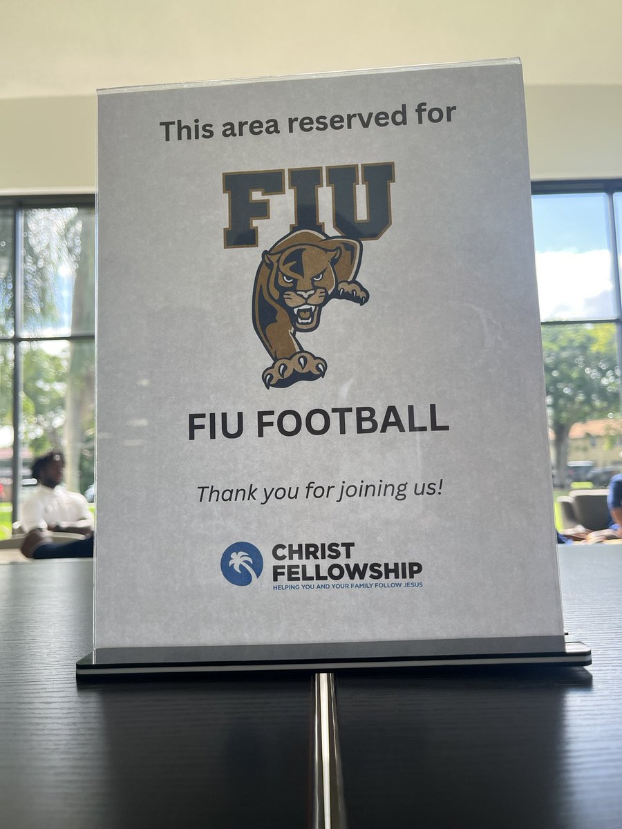 _KDFletcher's tweet photo. Worship Service ๐๐พ today with The Claw ๐พ @FIUFootball ๐ #FaithFFFFFF #StrongFoundation #FaithInUS #Purpose
A Claw that Prays Together, Win TOGETHER! https://t.co/tJOAKKs1ZV