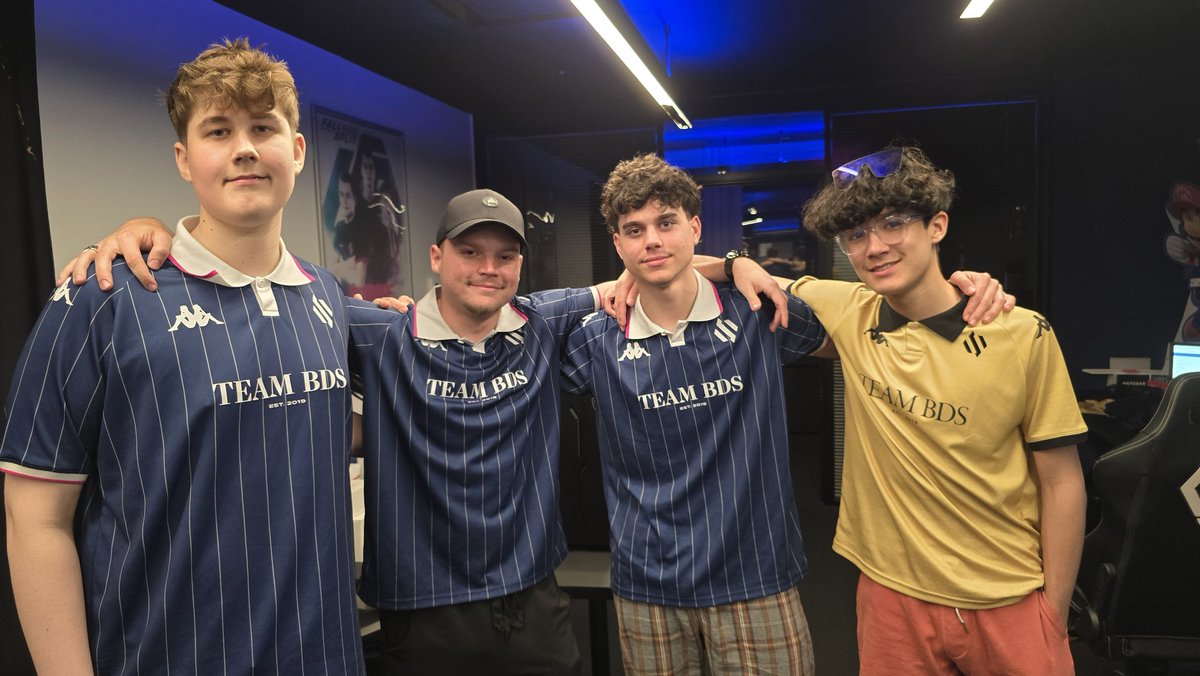 I’m both so sad for them and so proud of what they showed this weekend.
Be proud of what you’ve become guys. You were absolute beasts <a href="/mtzRrl/">mtzr</a> <a href="/giu_DL06/">GiuK_RL</a> <a href="/Nico_RL_/">Nico</a>
<a href="/Extra_RL/">KC Extra</a> 💜💜