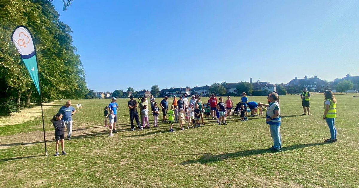 Another lovely start to Sunday this morning on Figges Marsh. Well done Otto, Margaux, Lena, Romilly, Azalea and Ruben on your new PBs 🏅

#figgesmarsh #lovejuniorparkrun