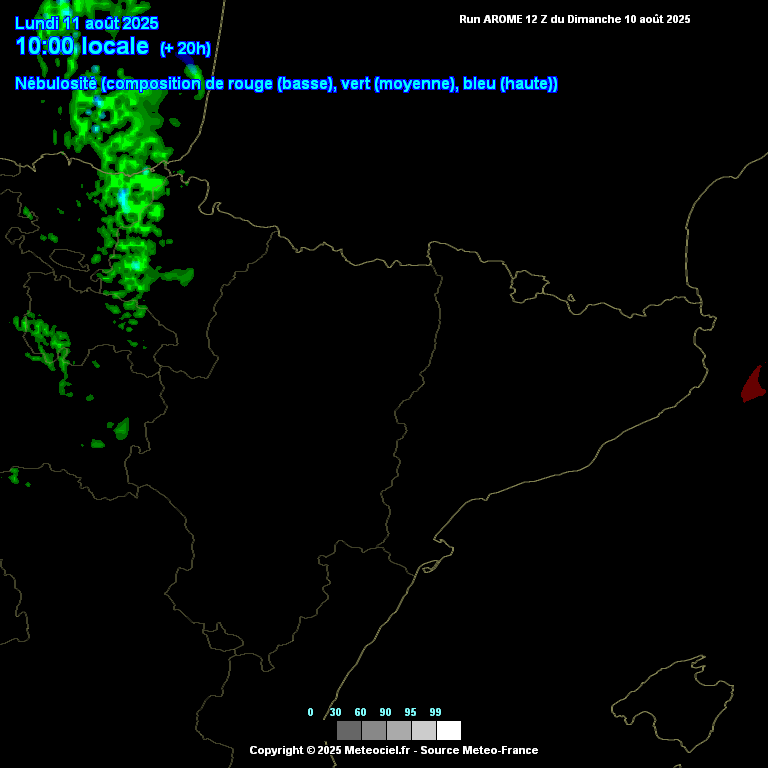 MeteoAdM's tweet photo. 👉I tot plegat amb molt de ☀️ i un cel enterbolit xla pols en suspensió associada aquesta bombolla càlida digne del període canicular en el qual estem #Batec @epicjoan1 @FoscaClara @Esteve_TorrentF #calorada #ambientfeixuc #xafogoracusada #avorriment #estiuastronòmic #canícula https://t.co/mWbxLGaLYM