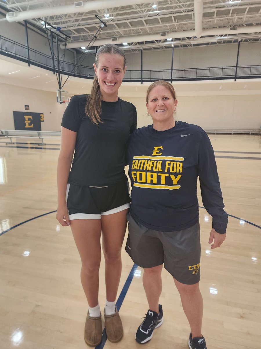 Thank you <a href="/ETSU_WBB/">ETSU WBB</a> for having me yesterday at their elite camp! Learned so much from <a href="/CoachMockETSU/">Brenda Mock Brown</a>, <a href="/ETSUCoachJoe/">Joe Silvestri</a>, and <a href="/honeyb14/">Honey Brown</a>. Can’t wait to be back on campus watching some games!!

<a href="/CHS_LadyRaiders/">CHS Lady Raiders</a> <a href="/BiancaHensley45/">Coach B</a> <a href="/pride2023/">Richard Alexander</a>