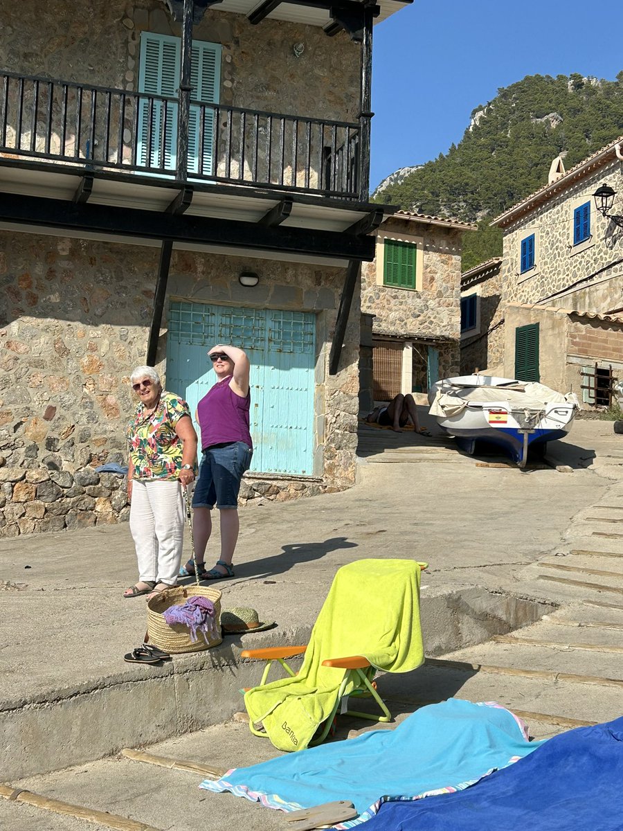GuillEsteban's tweet photo. Agosto en el Port de Valldemossa. https://t.co/9oFbzRSQAN