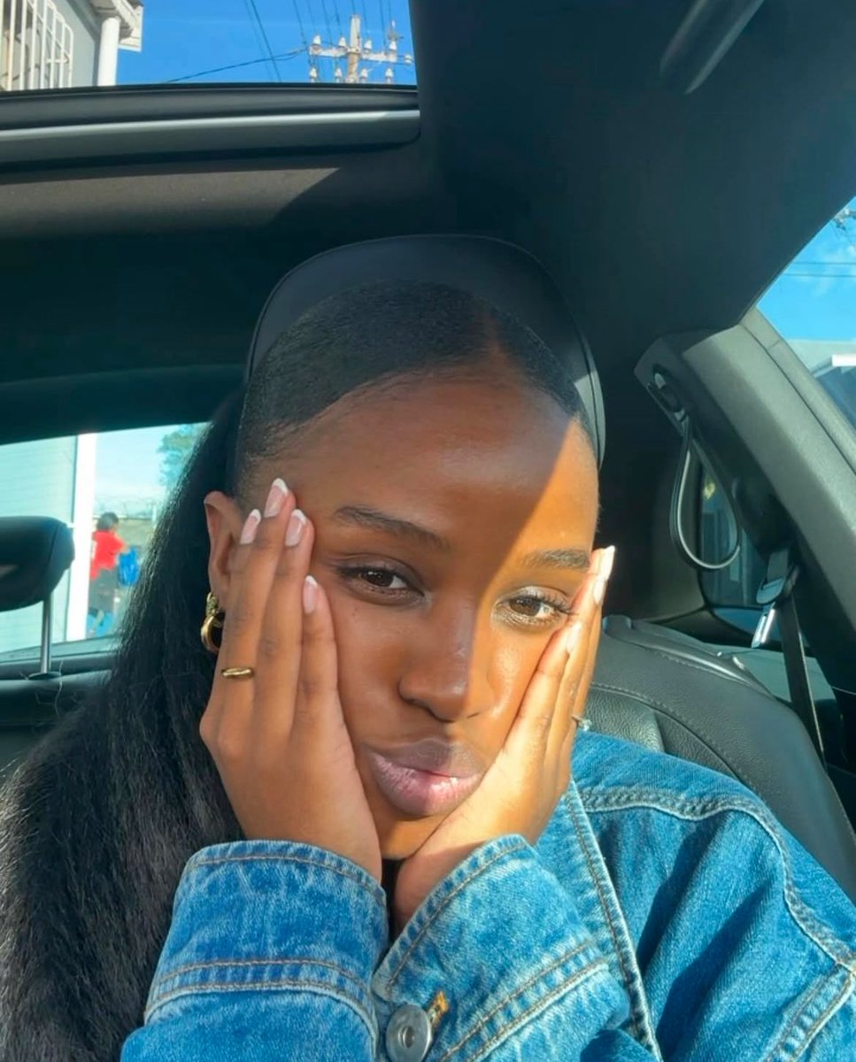 michaelathinker's tweet image. 💋